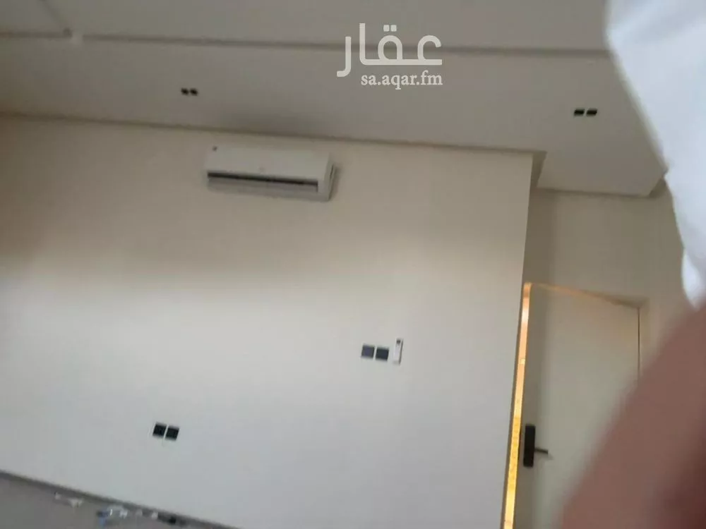 شقة 2 غرف في الملقا 3