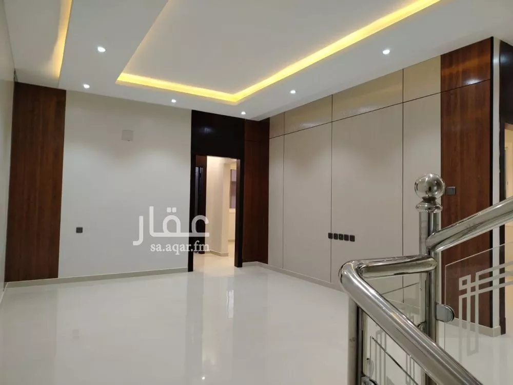 شقة 5 غرف في النرجس 5