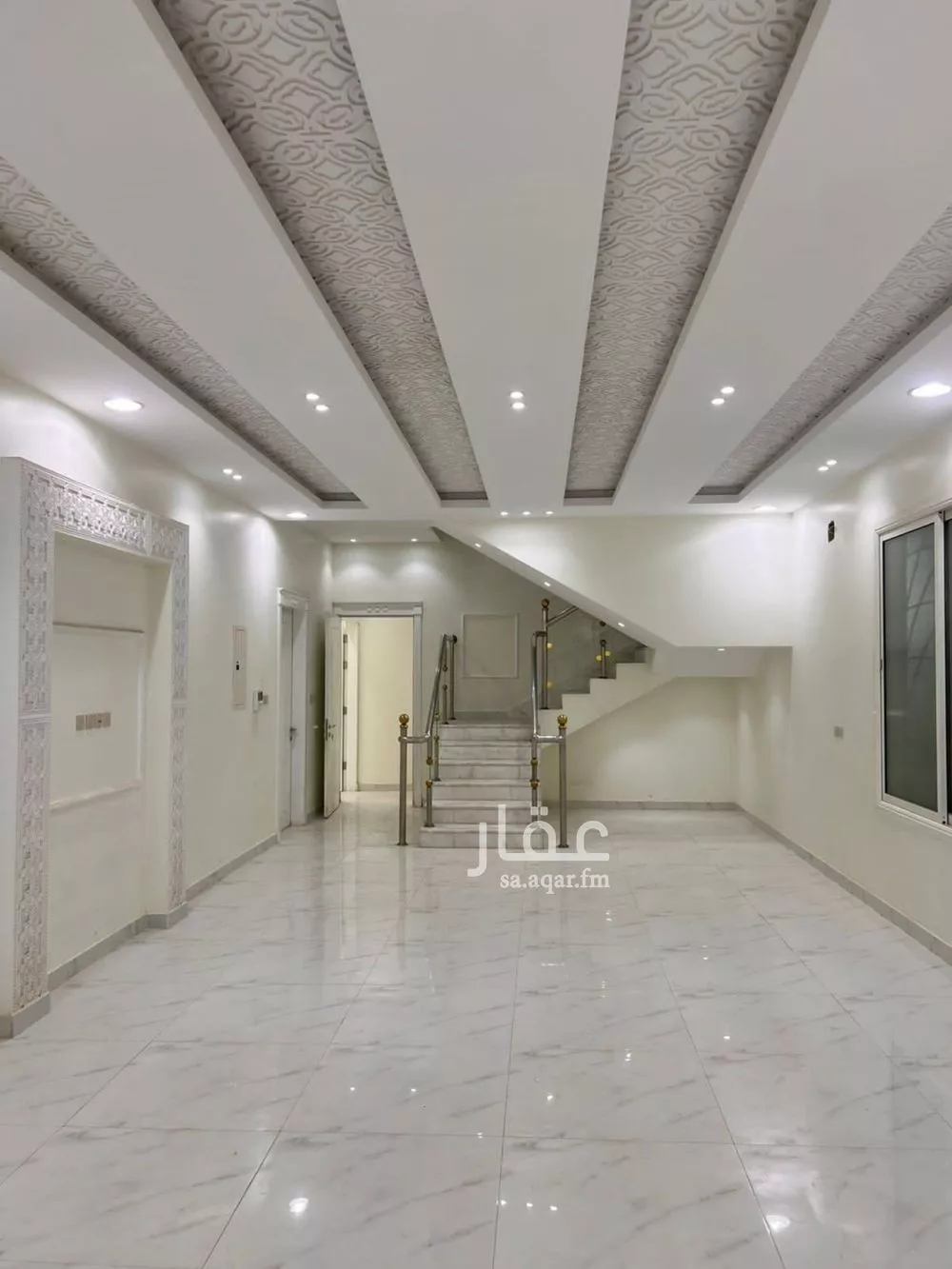 5 bedroom villa in Al Hazm, Riyadh 11