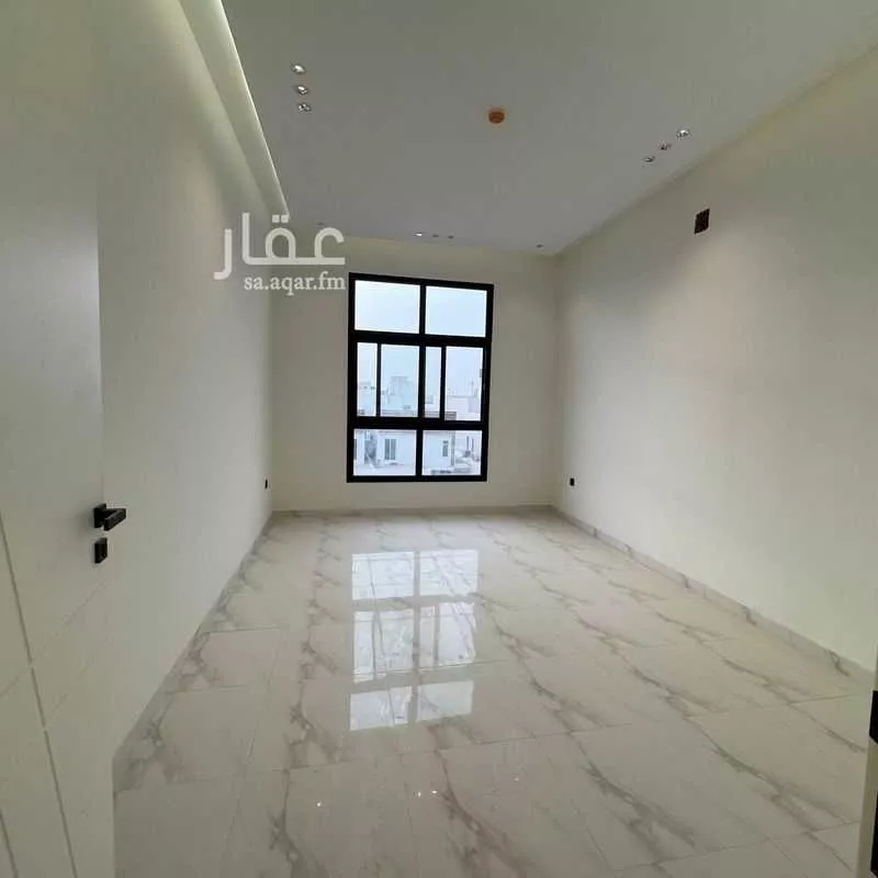 شقة 4 غرف في بدر 4