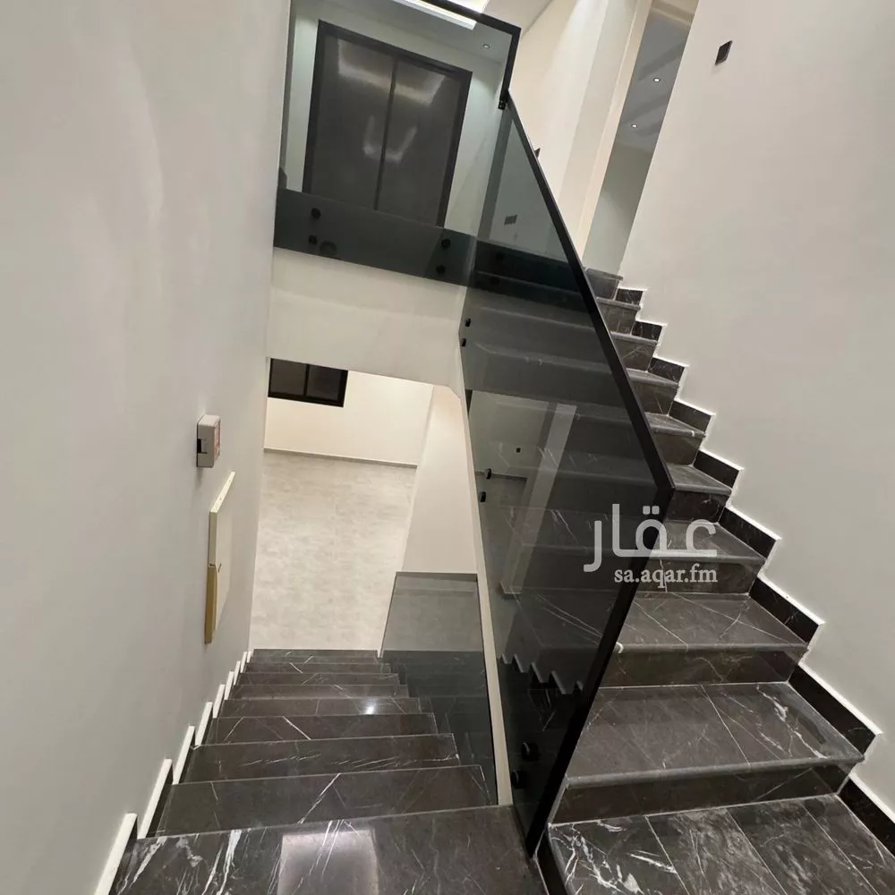 شقة 5 غرف في طويق 4