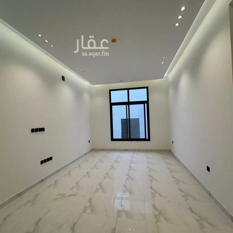 شقة 4 غرف في بدر 1