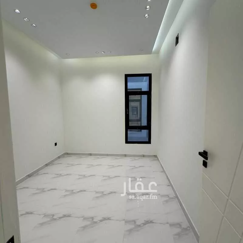 شقة 4 غرف في بدر 5