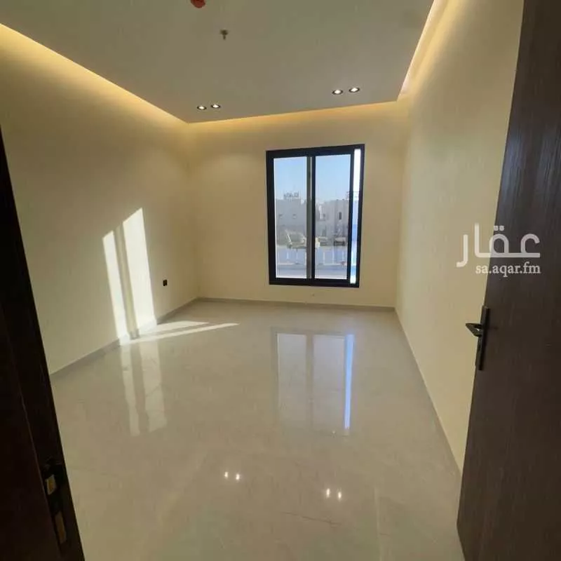 شقة 4 غرف في بدر 5