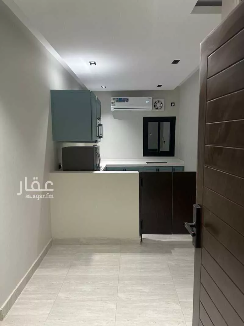 2 bedroom apartment in Al Hamdaniyah, Jeddah 9