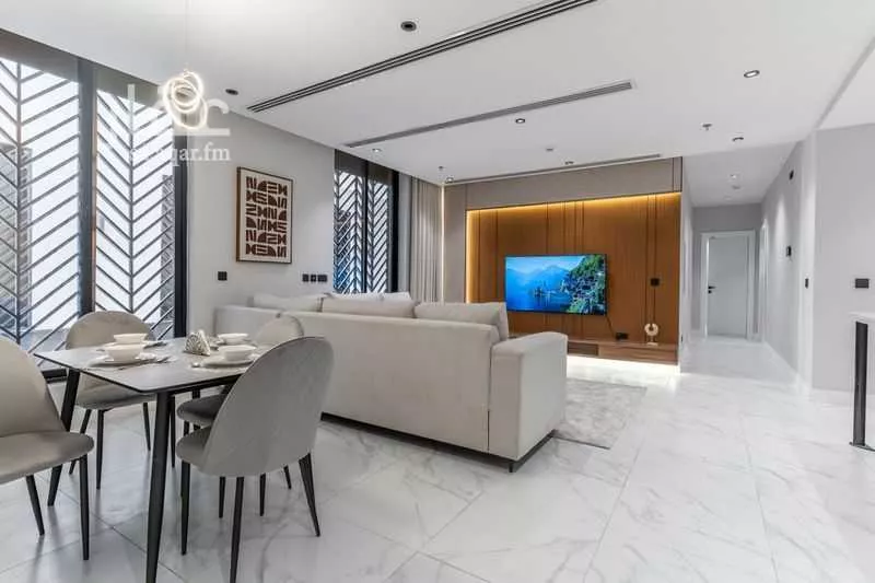 3 bedroom apartment in Al Malqa 1