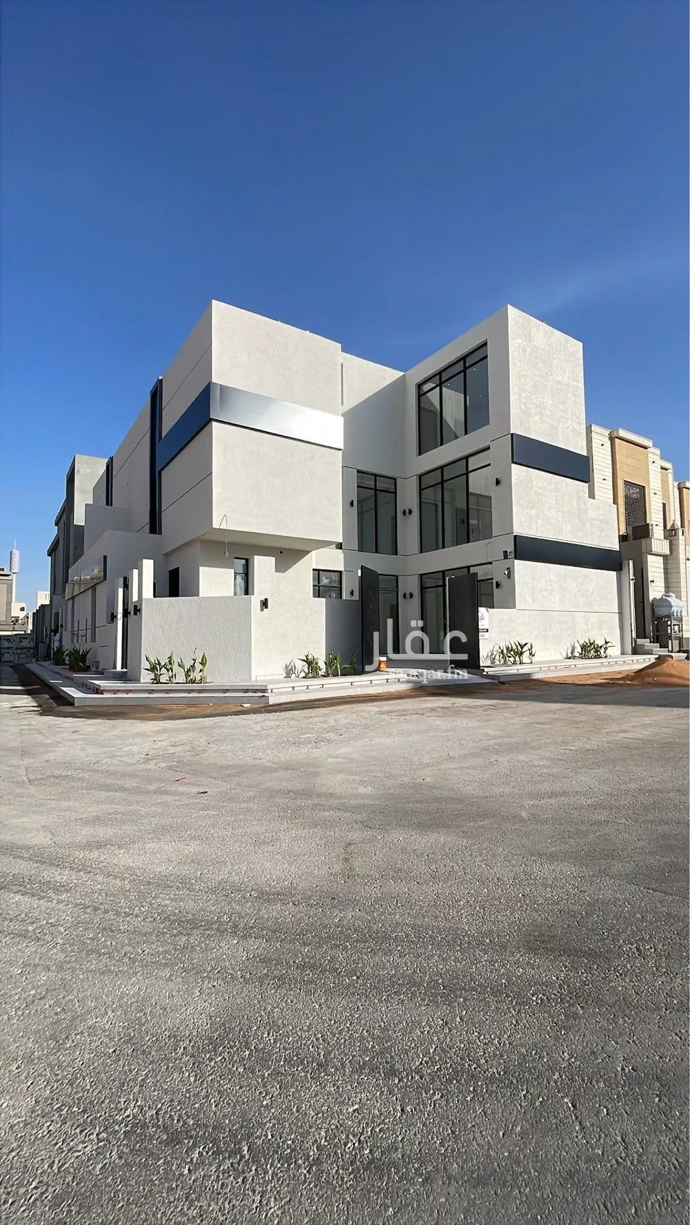 6 bedroom villa in Al Mahdiyyah 2