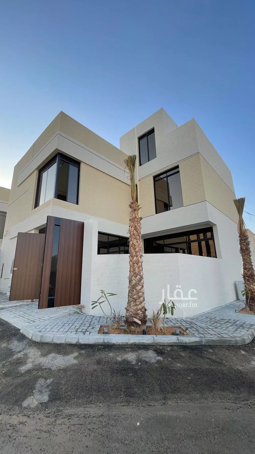 6 bedroom villa in Al Mahdiyyah 1