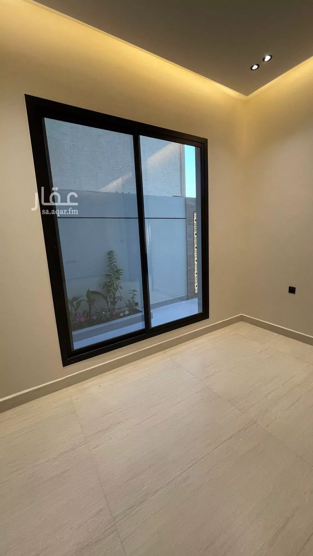 فيلا 6 غرف في المهدية 5