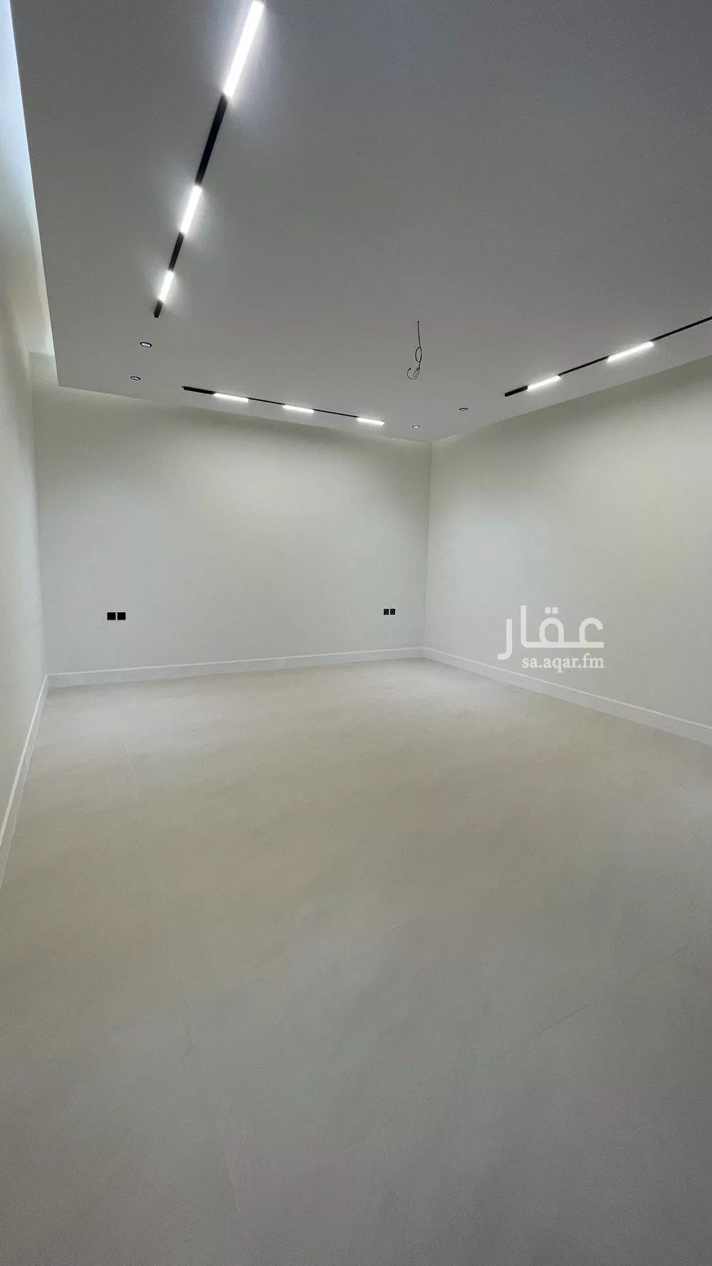 6 bedroom villa in Al Mahdiyyah 4