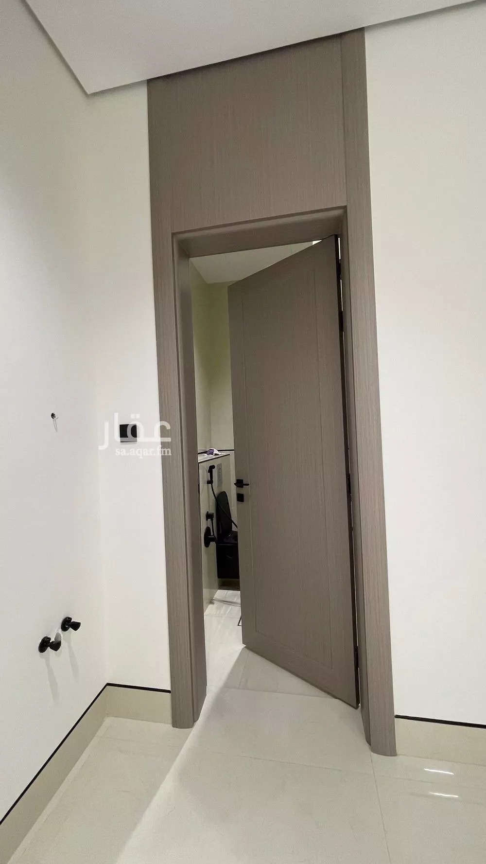 فيلا 5 غرف في المهدية 5