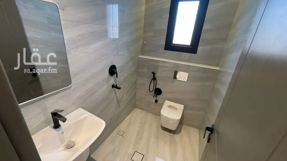 4 bedroom building in Al Mahdiyyah, Riyadh 9