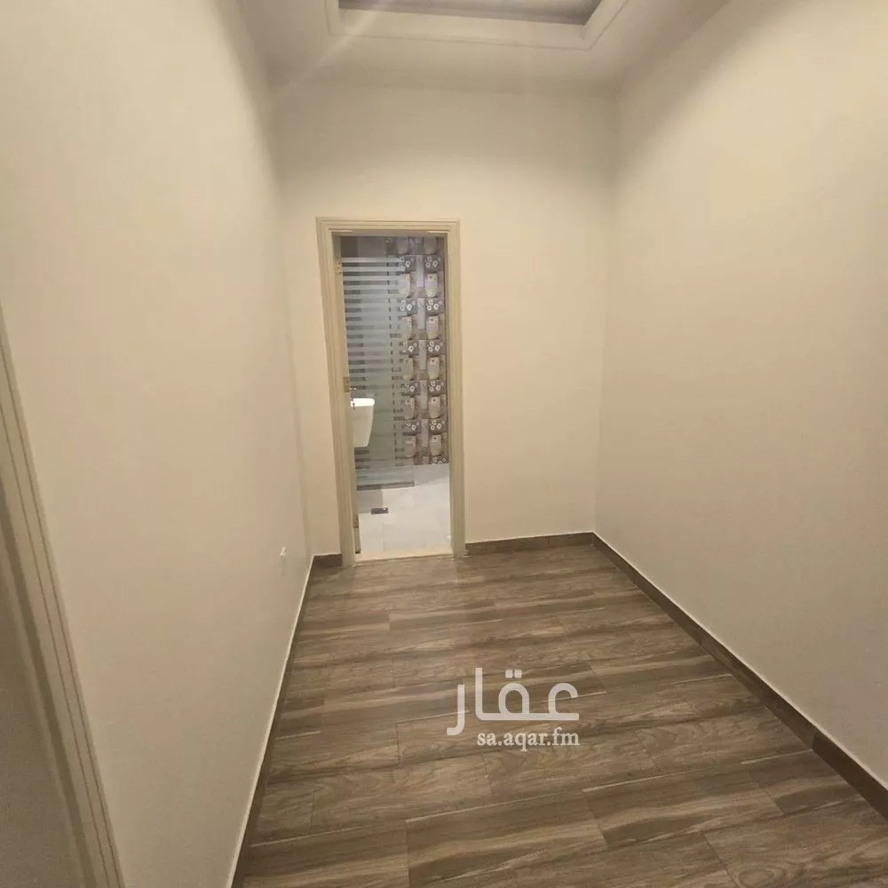 3 bedroom floor in Hittin 4