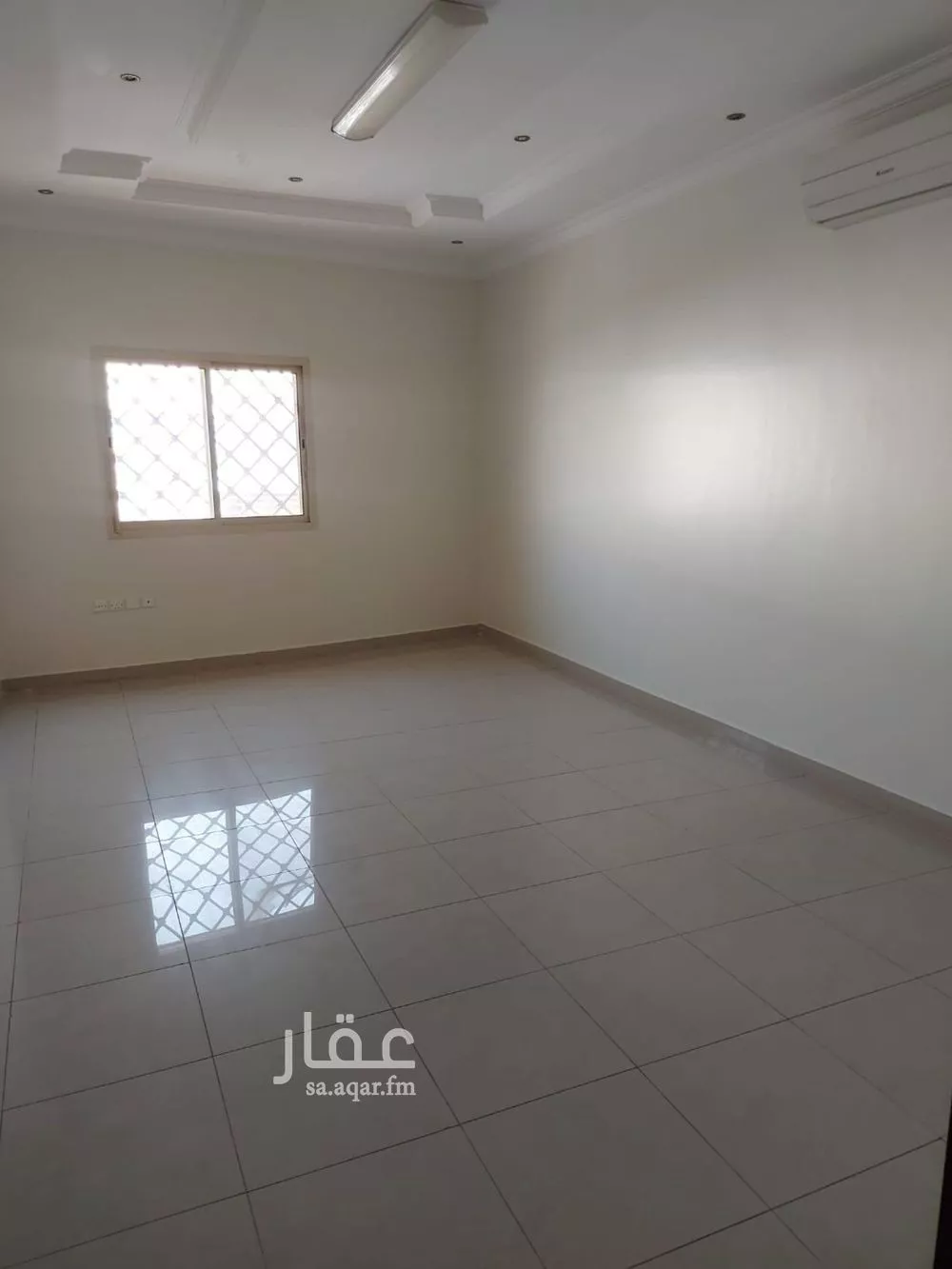 4 bedroom floor in Al Wadi 2