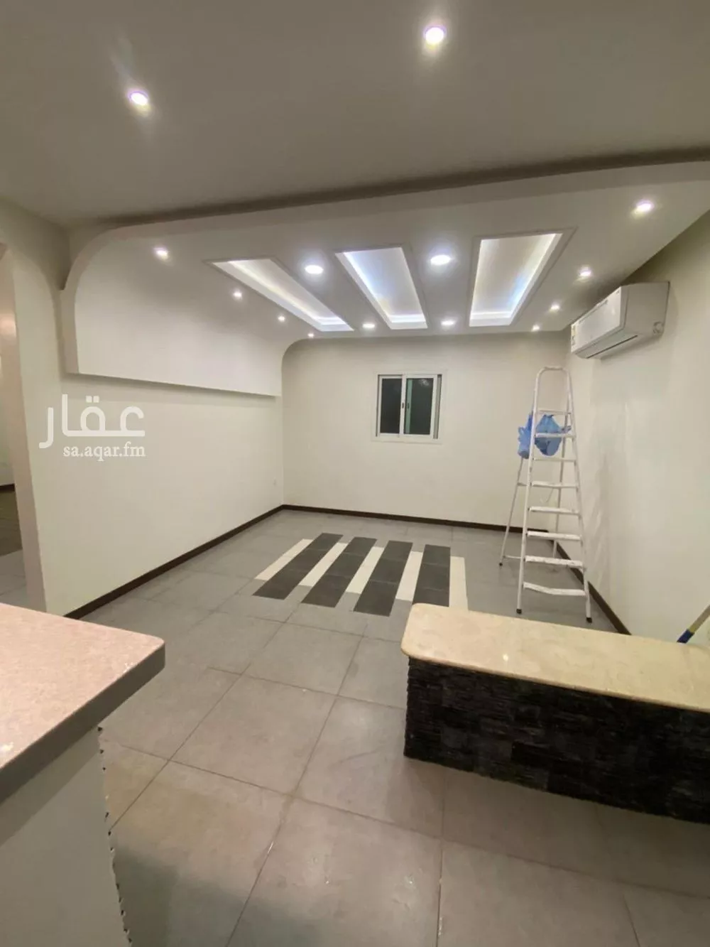 شقة 4 غرف في إشبيلية 2