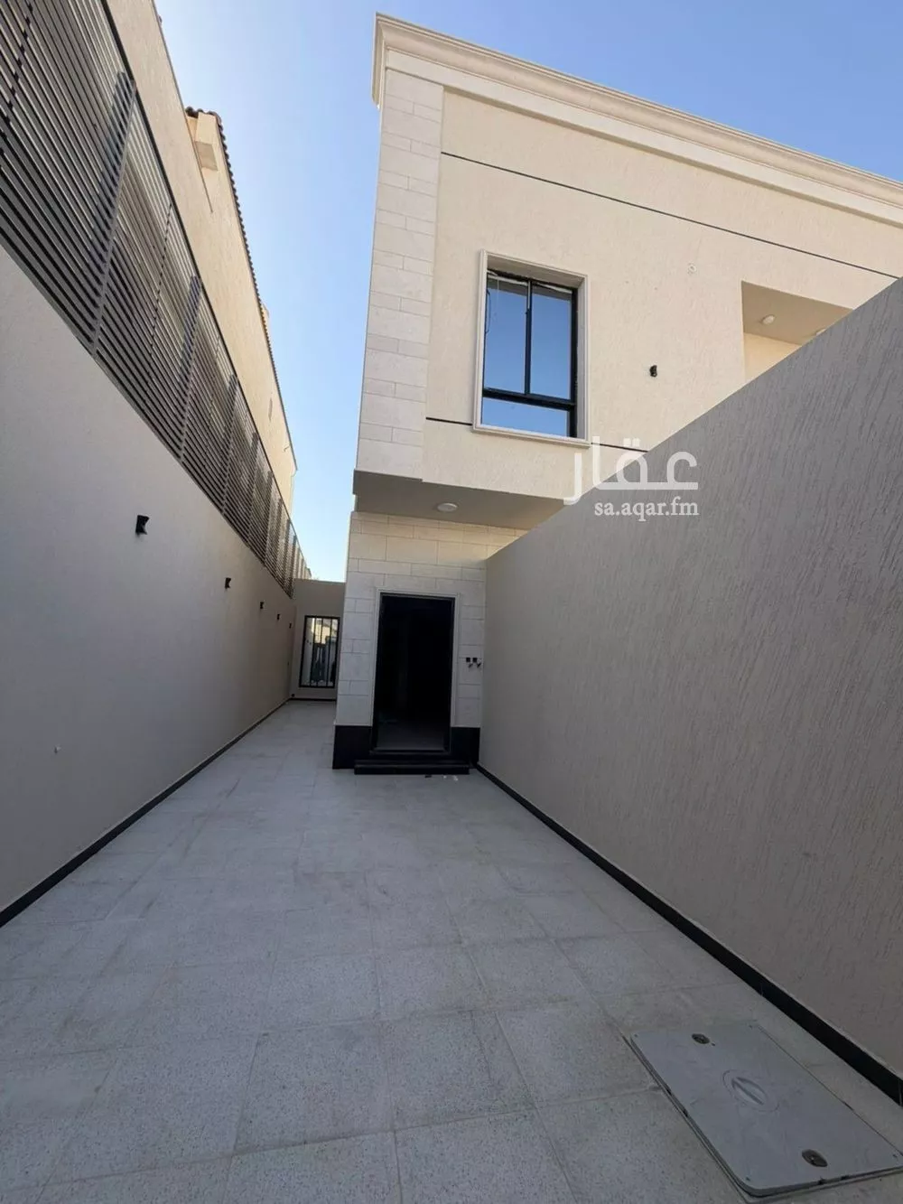 4 bedroom floor in Al Yarmouk 4