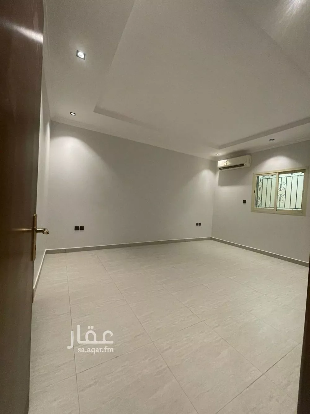 4 bedroom floor in Al Munsiyah 4