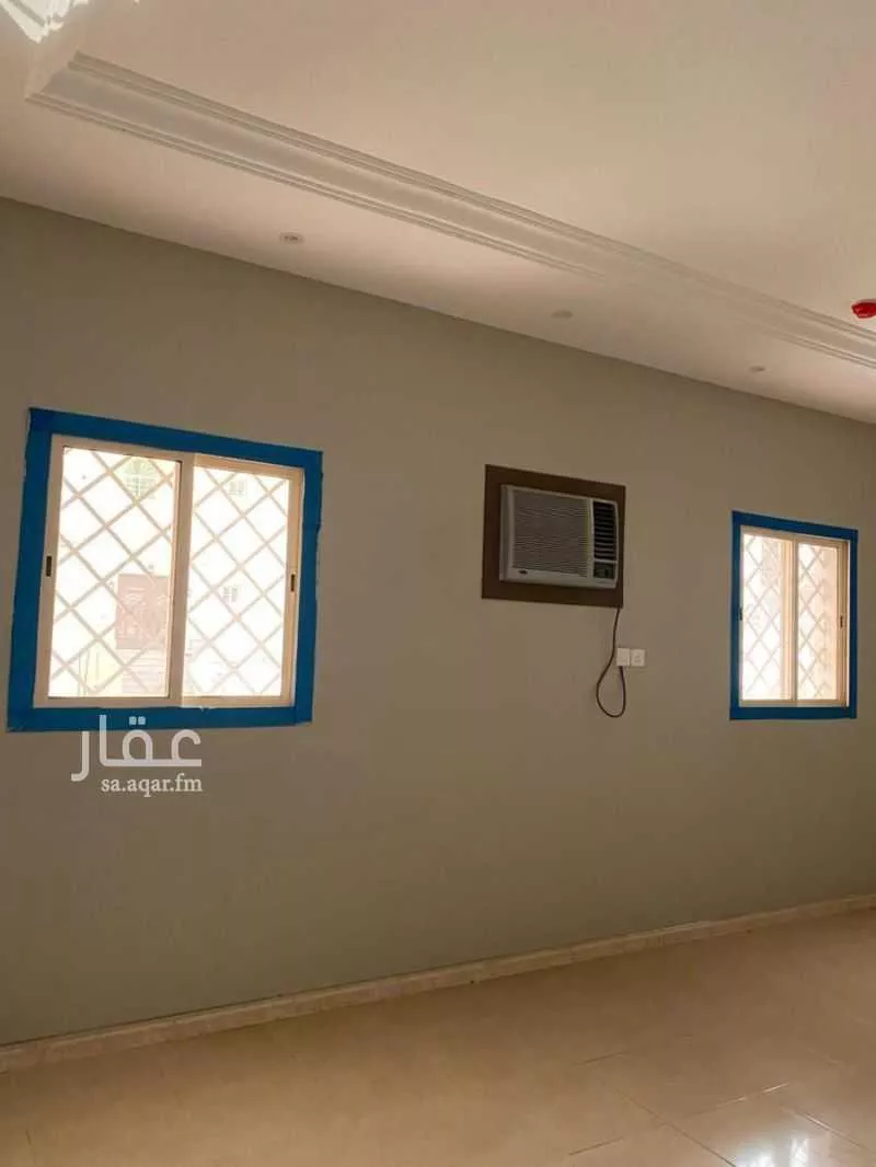 462 sqm building in Al Adl 4