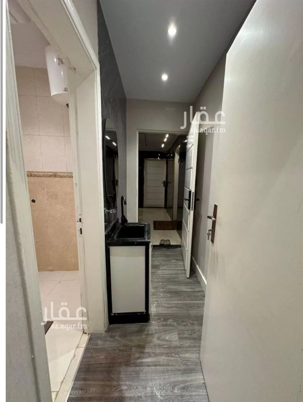 شقة 1 غرف في الملقا 4