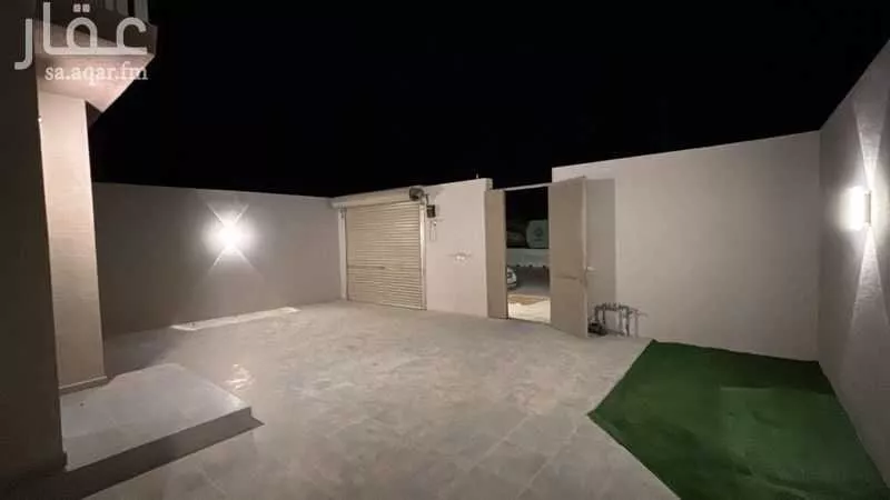 6 bedroom villa in Al Aridh 4