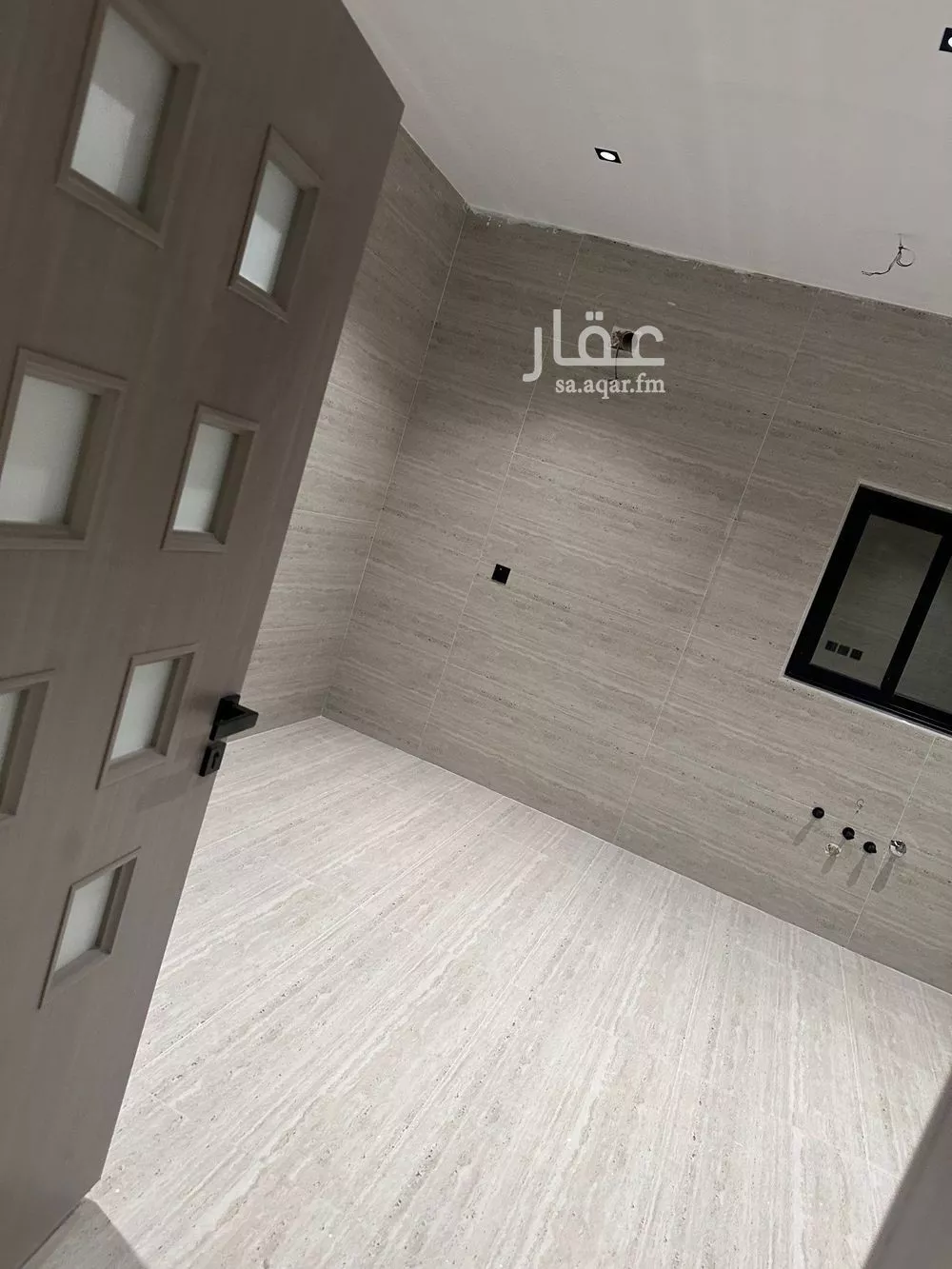 شقة 6 غرف في الندى 3