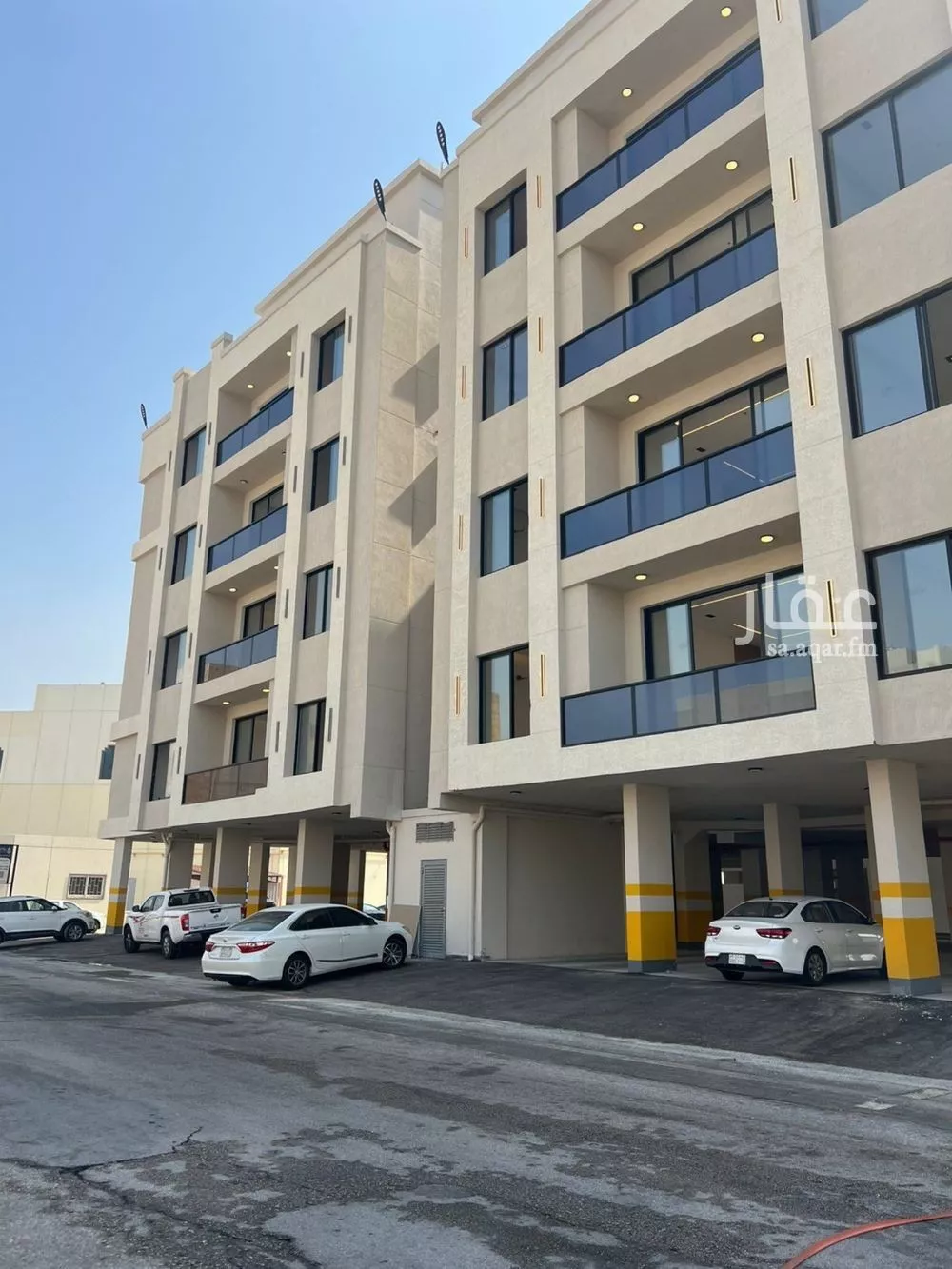 شقة 4 غرف في الامير محمد بن سعود 2