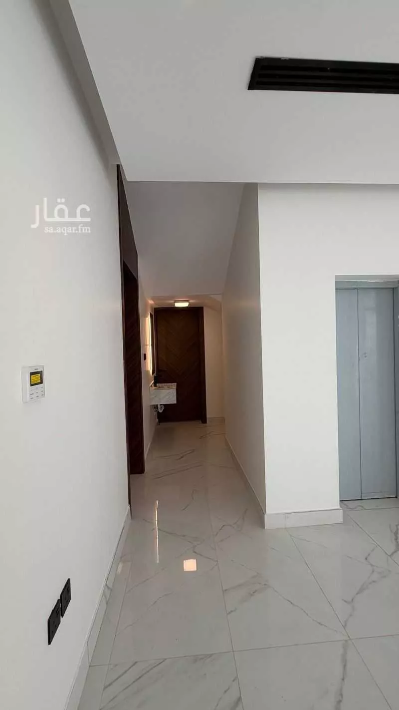 5 bedroom villa in Al Sahafah, Riyadh 6
