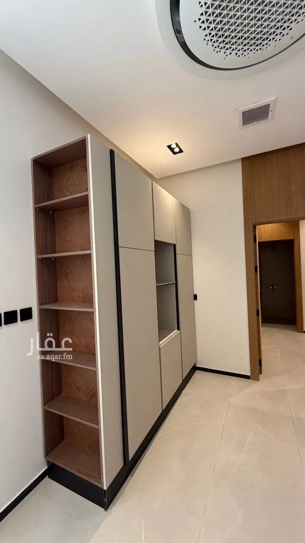 3 bedroom floor in Al Narjis 5