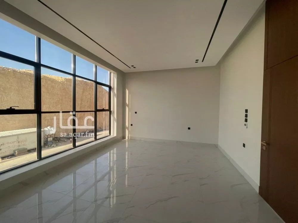 فيلا 6 غرف في النرجس 4