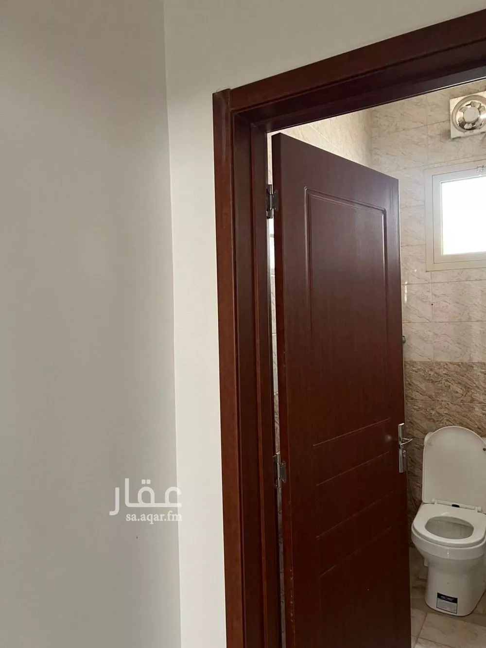 3 bedroom floor in Al Maizilah 2
