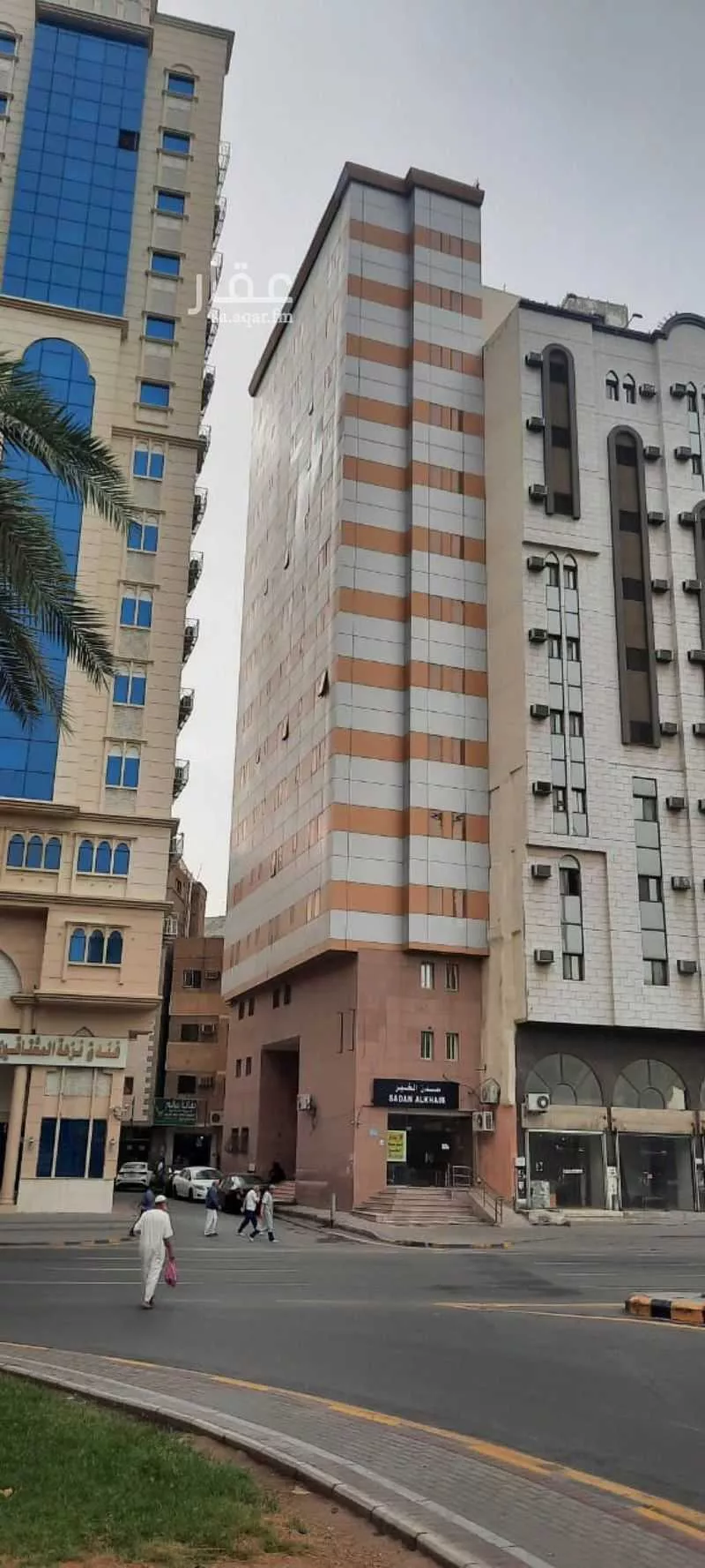 عمارة 204 م² في الجميزة 4