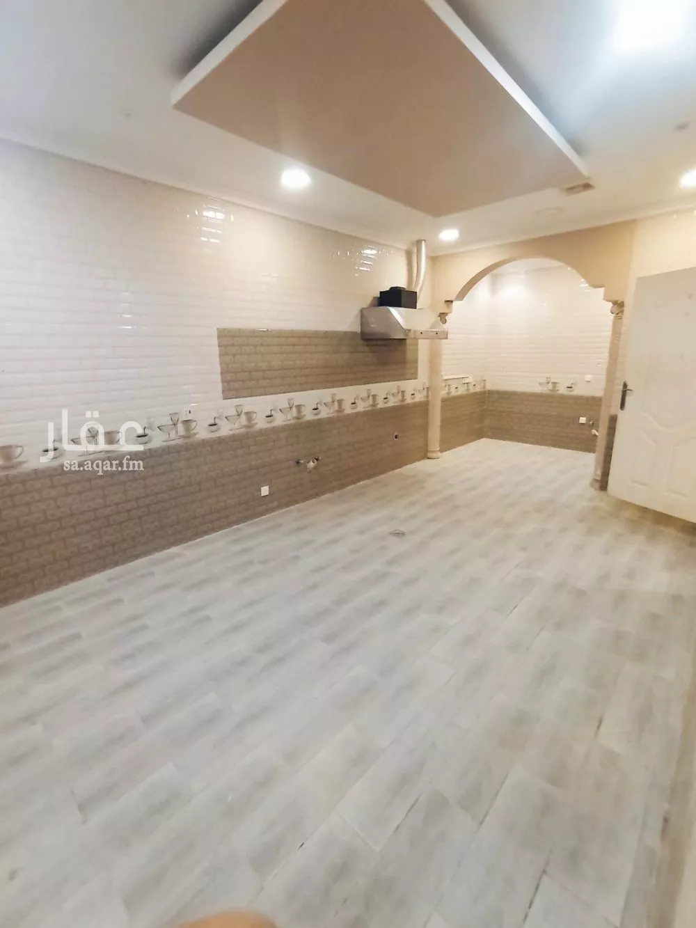 6 bedroom villa in East Beach, Eastern Province 7