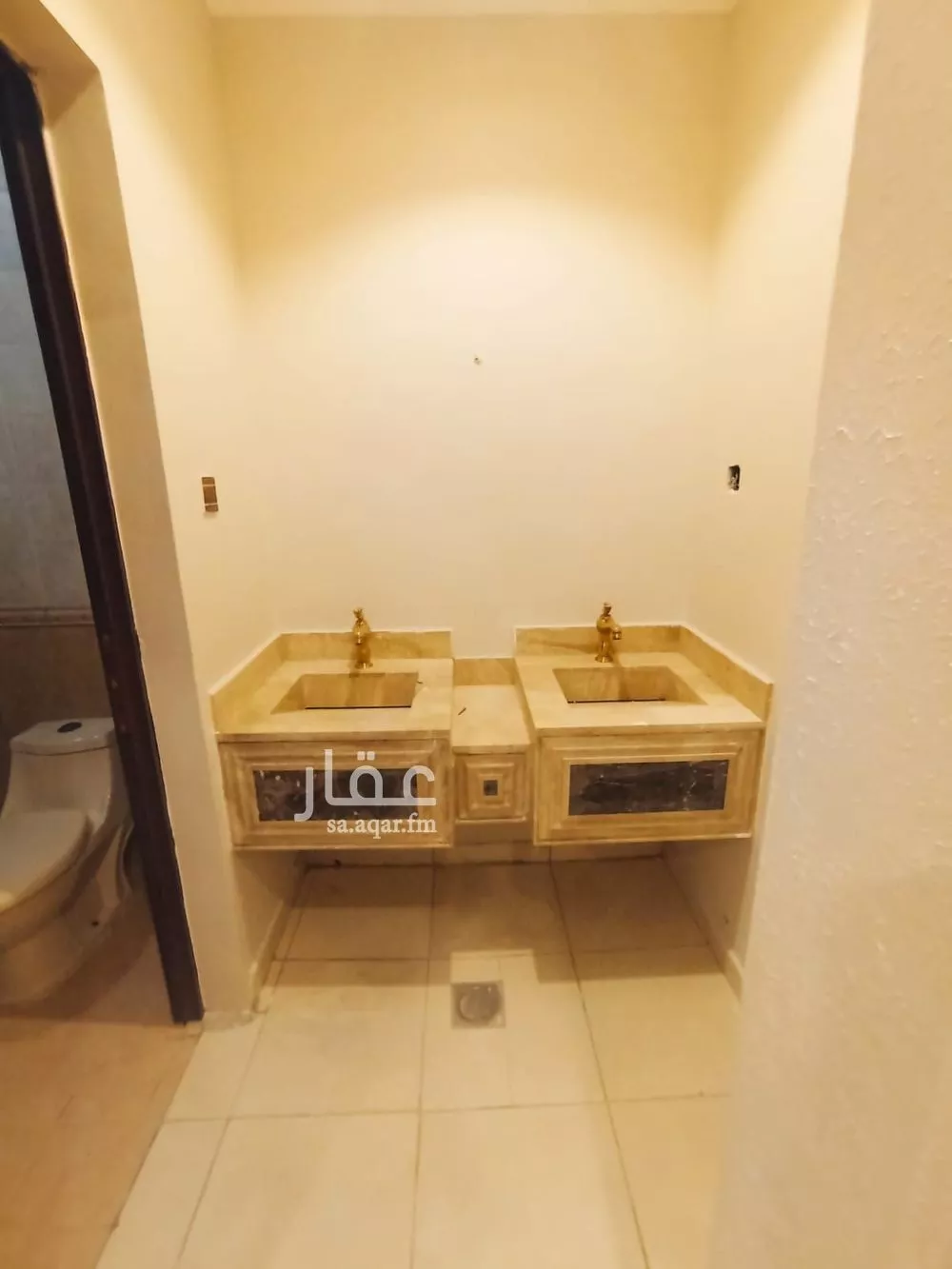 6 bedroom villa in East Beach, Eastern Province 4