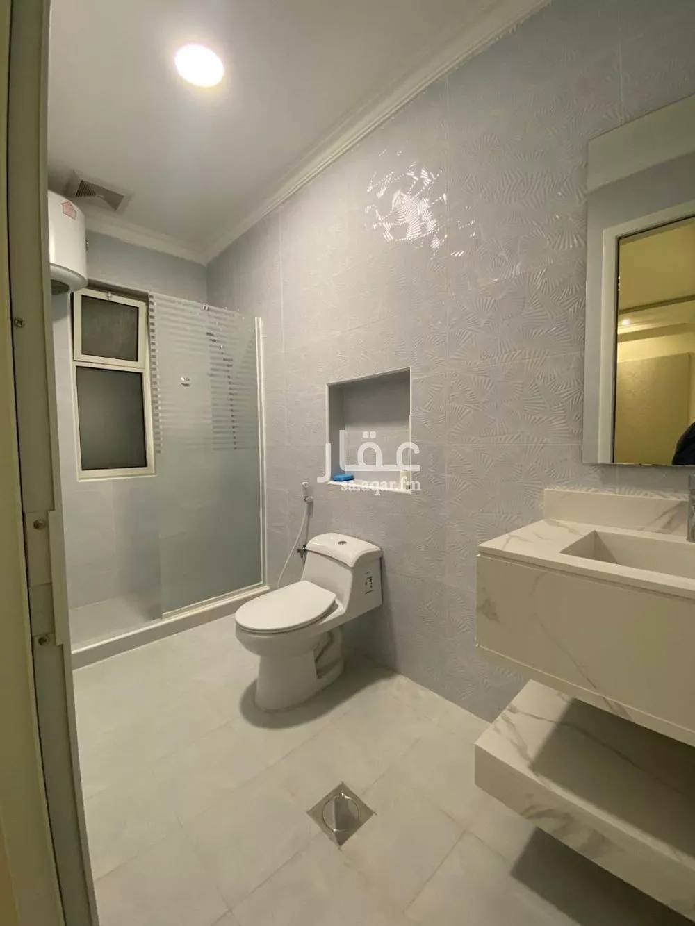 شقة 4 غرف في الحمرا 4