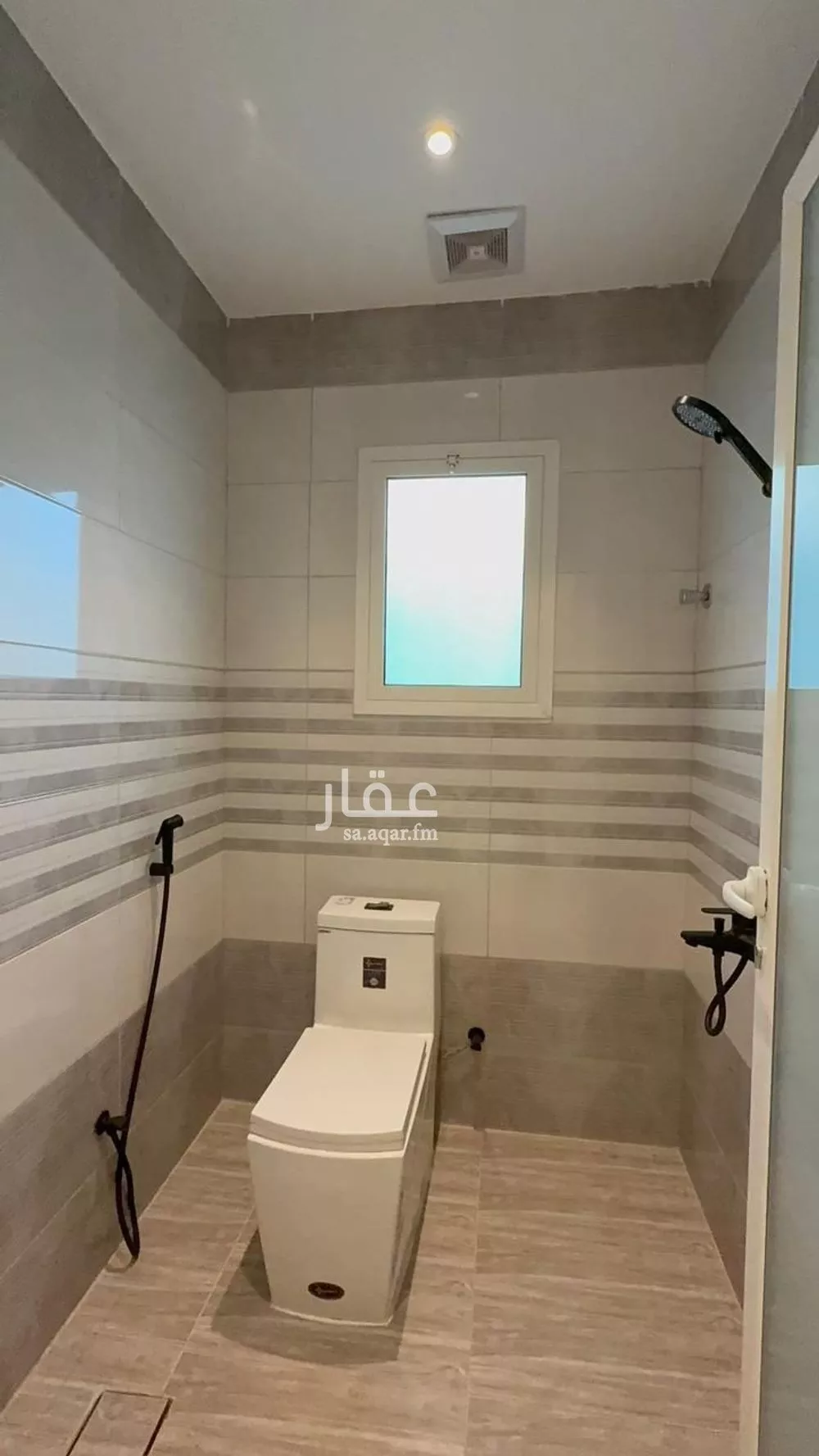 فيلا 15 غرف في الشرق 4