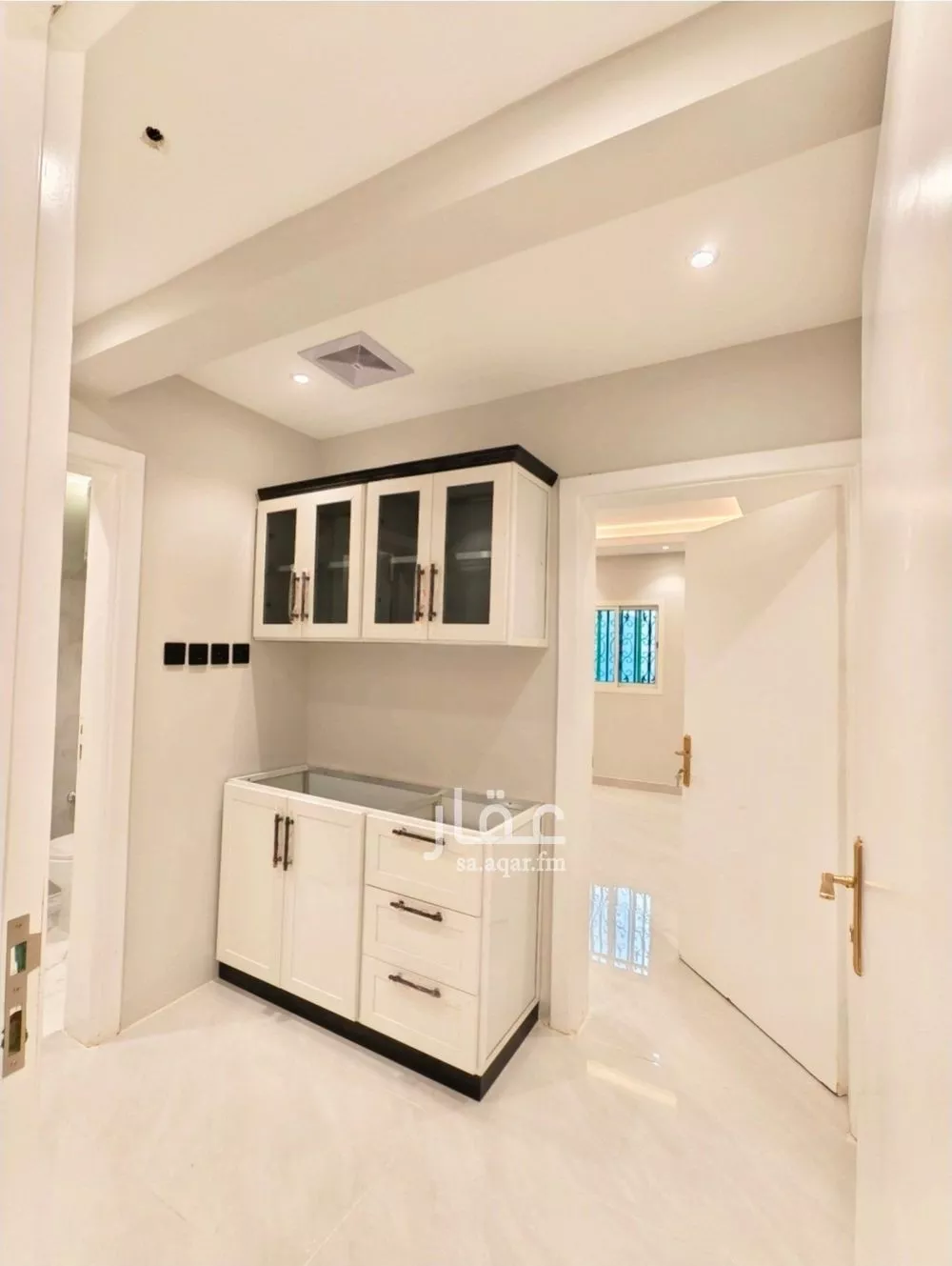 دور 1 غرف في الازدهار 4