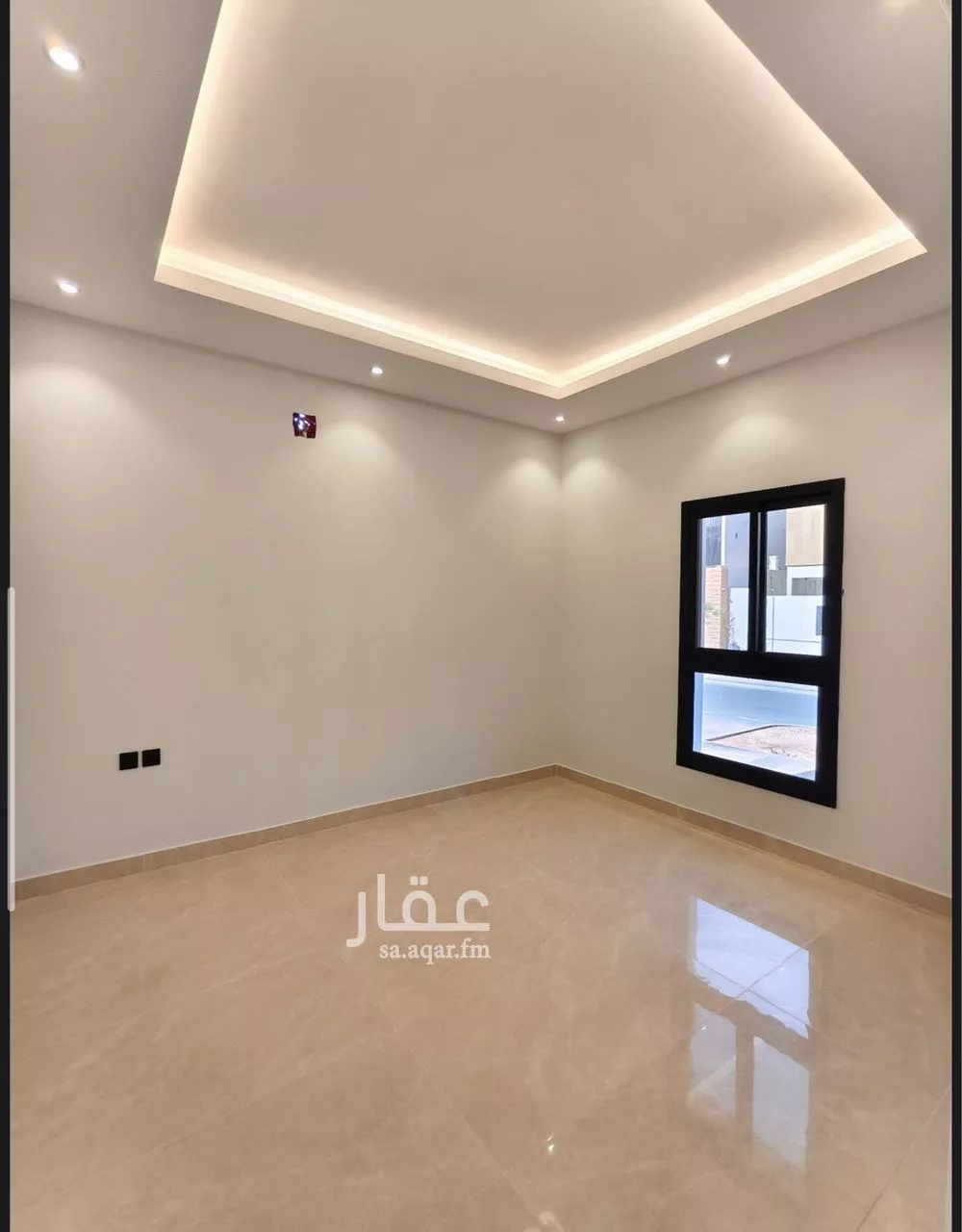 1 bedroom apartment in Al Falah 5