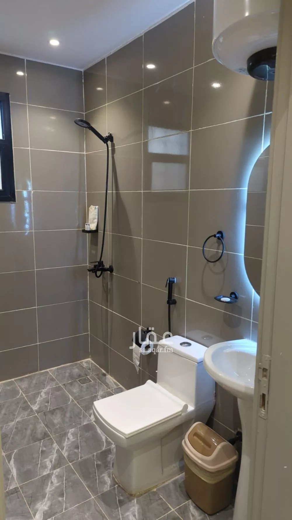 1 bedroom apartment in Al Aqiq 5