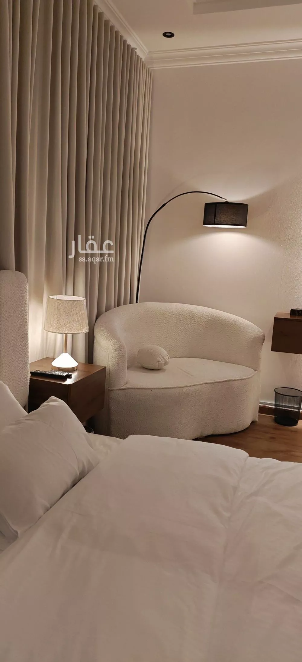 شقة 1 غرف في العقيق 2