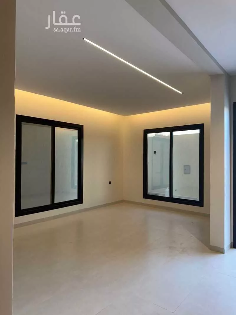 فيلا 4 غرف في العارض 2