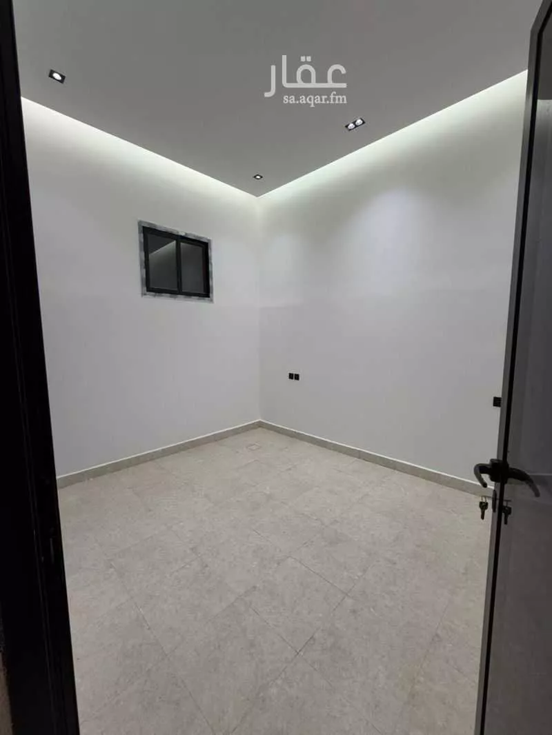 شقة 3 غرف في الرمال 2