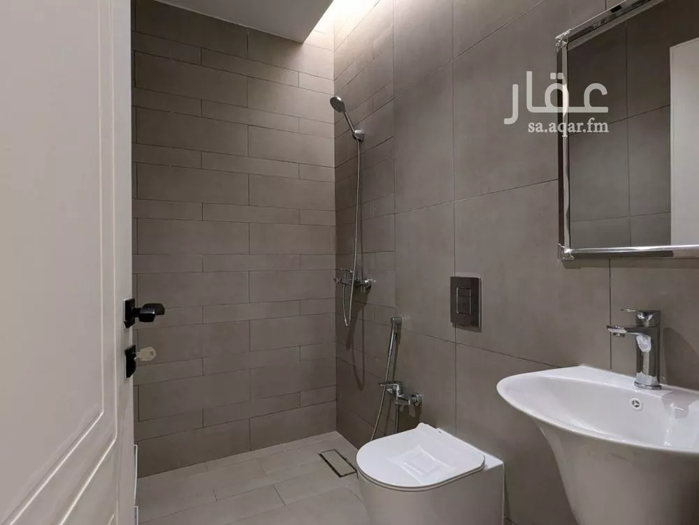 شقة 3 غرف في النرجس 2