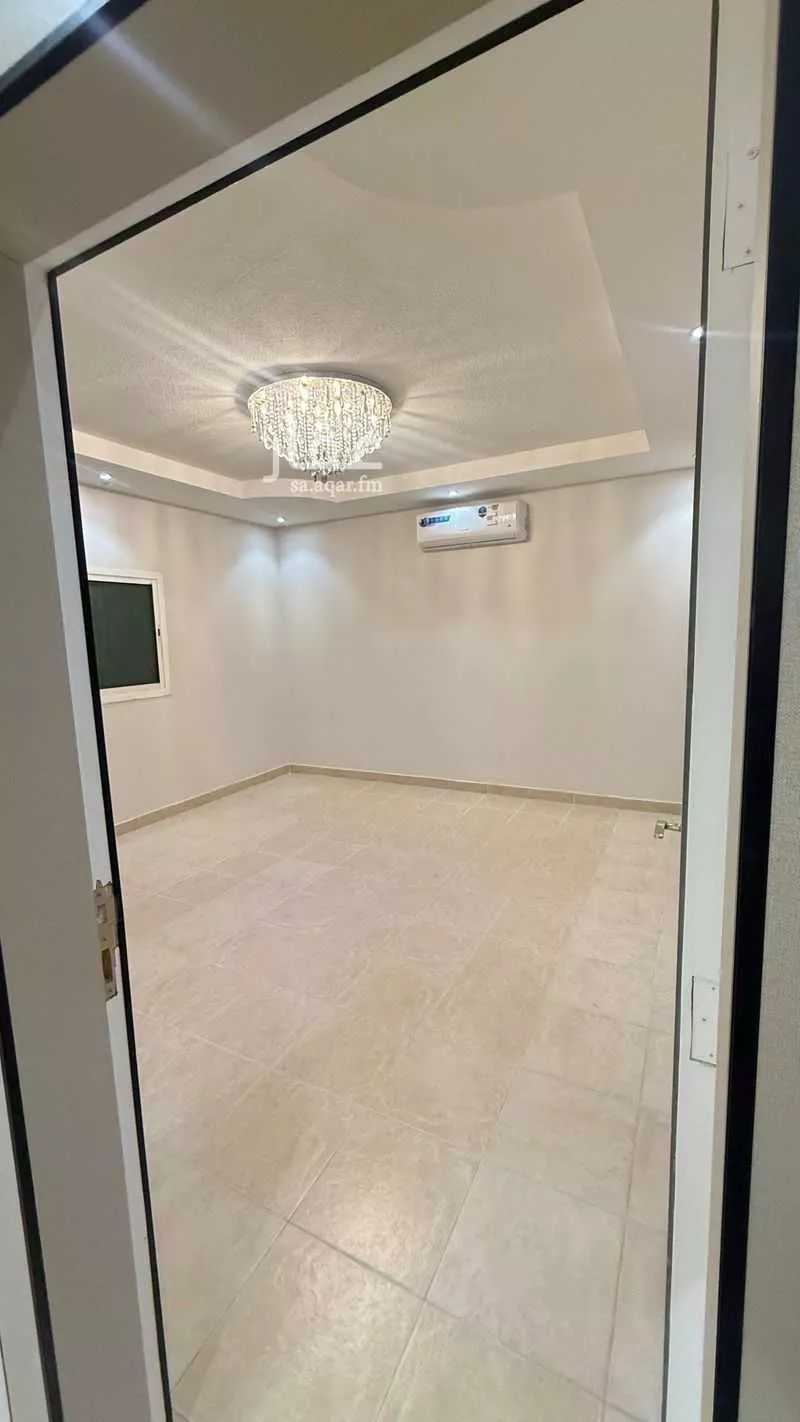 3 bedroom floor in Al Yasmin 1