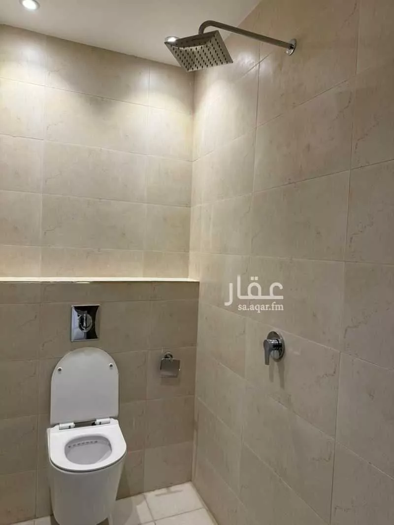 3 bedroom apartment in Shathah, Madinah 5