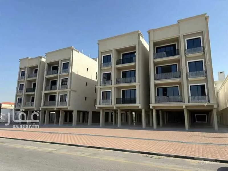 4 bedroom apartment in Al Rawdah