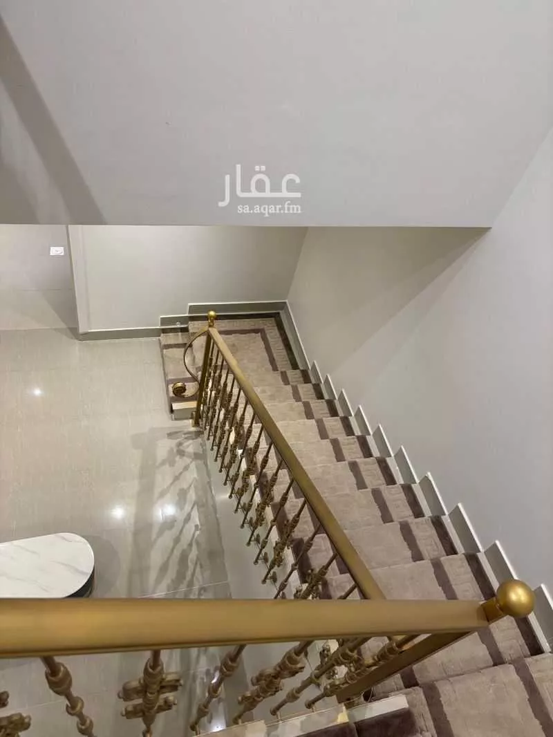 شقة 4 غرف في النخيل 4