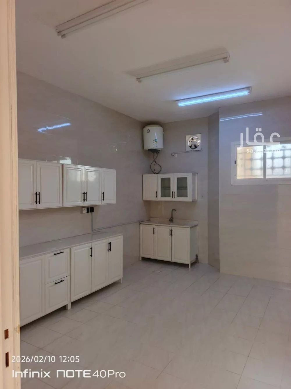 3 bedroom floor in Al Hamra 4