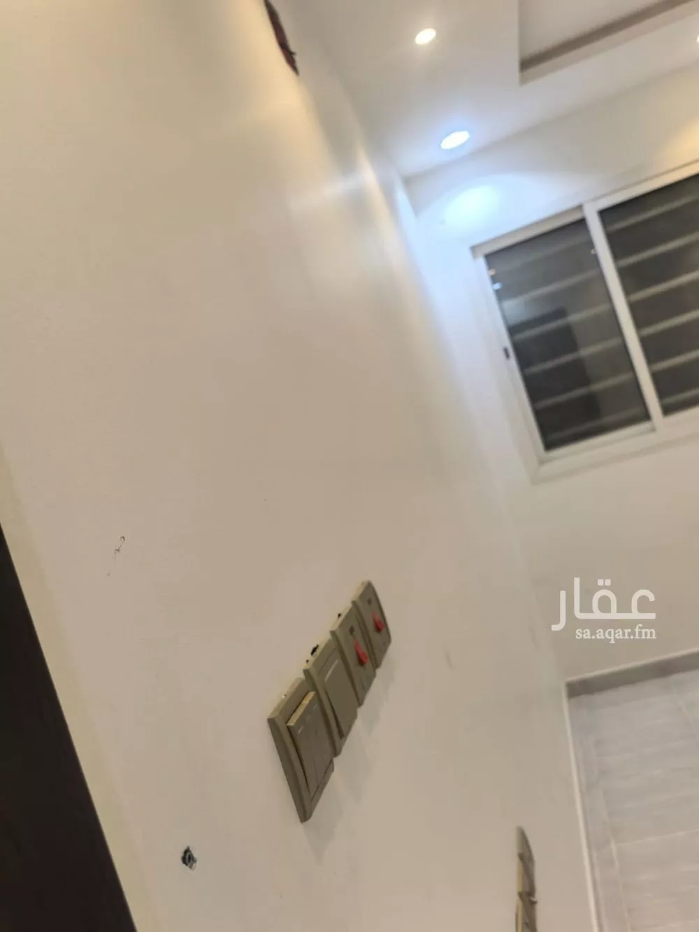 3 bedroom floor in Dhahrat Namar 4