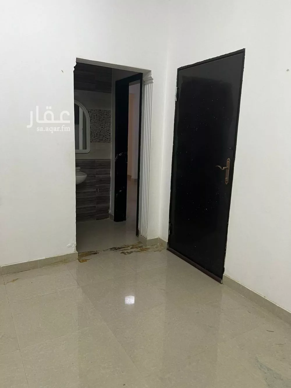 2 bedroom floor in Dhahrat Laban 3