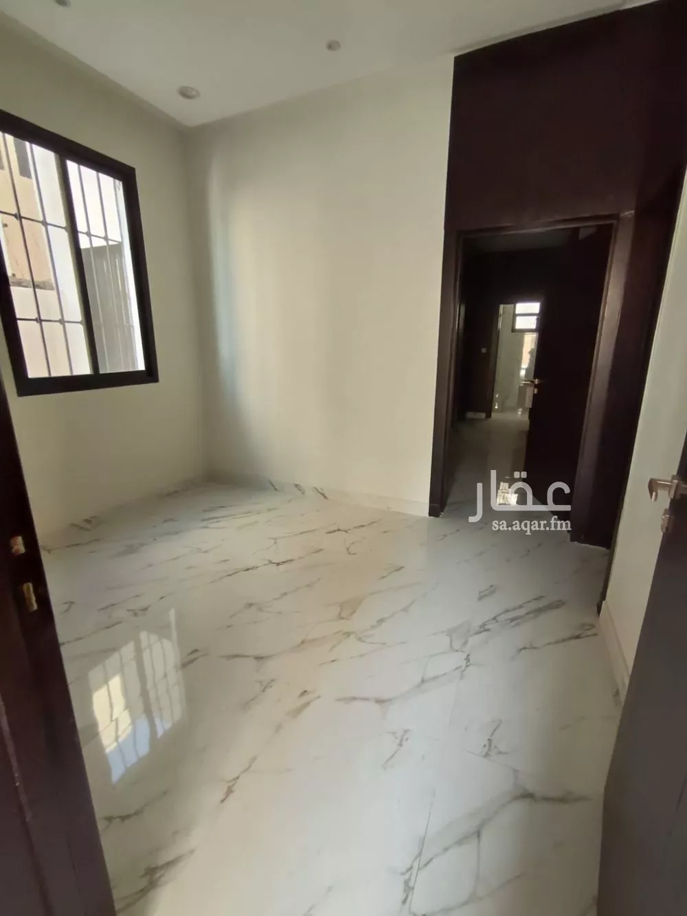 فيلا 6 غرف في العريجاء الغربية 3